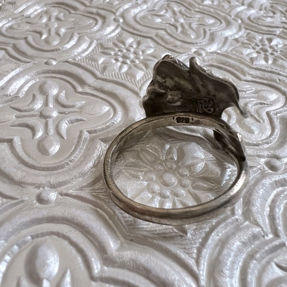 Estate art nouveau gingko ring